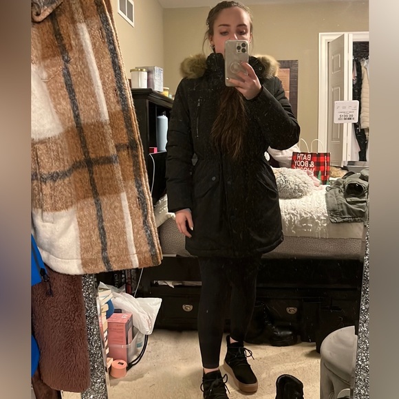 MK parka - Picture 4 of 11